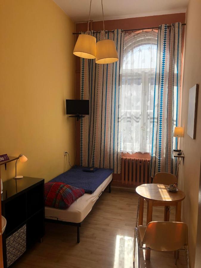 U Szermierzy Hostel Wroclaw Ngoại thất bức ảnh