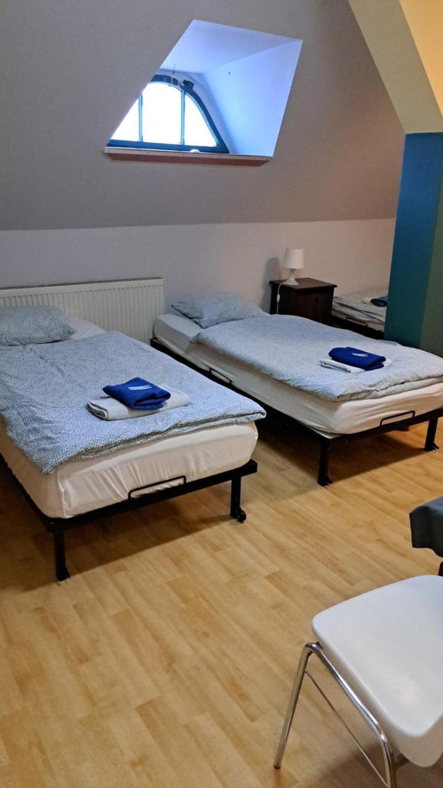 U Szermierzy Hostel Wroclaw Ngoại thất bức ảnh