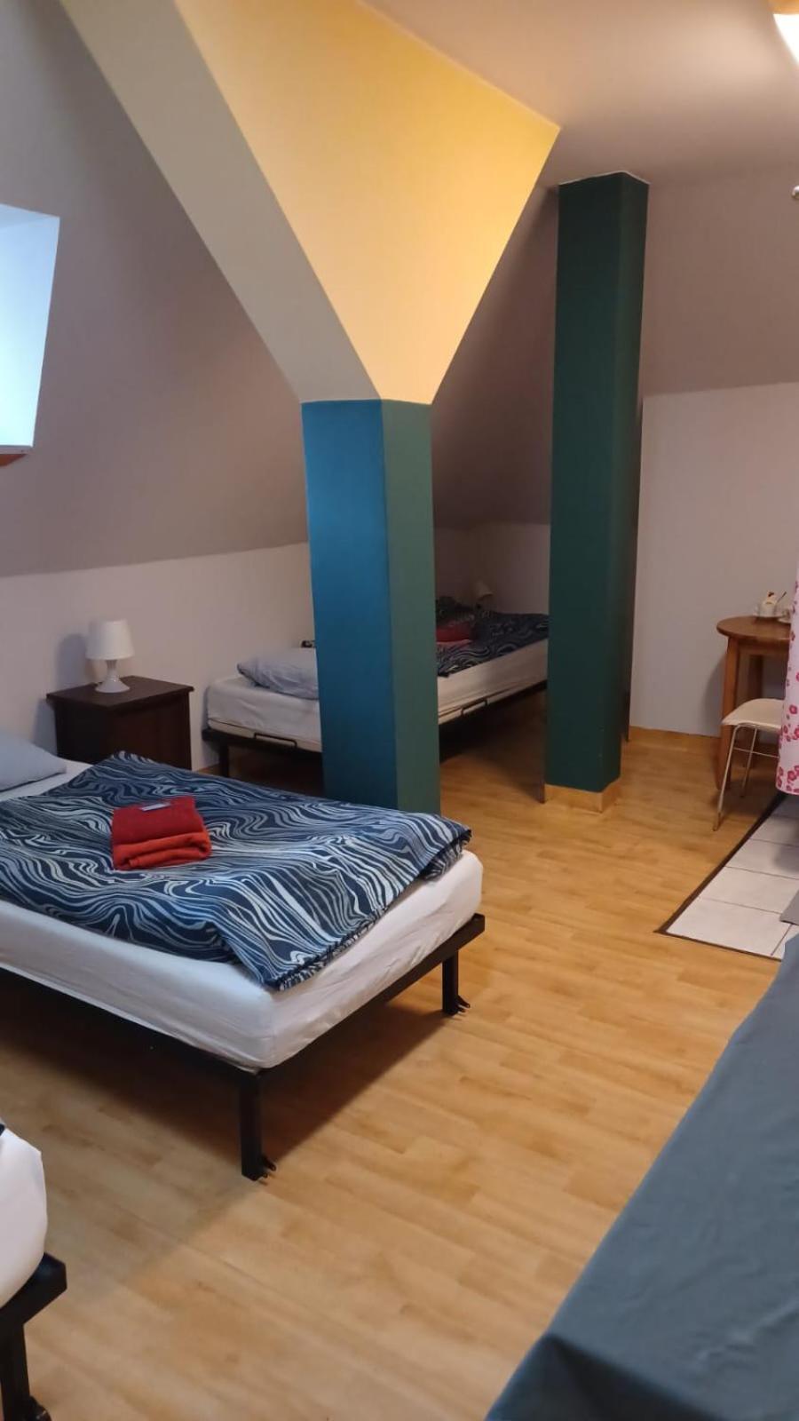 U Szermierzy Hostel Wroclaw Ngoại thất bức ảnh