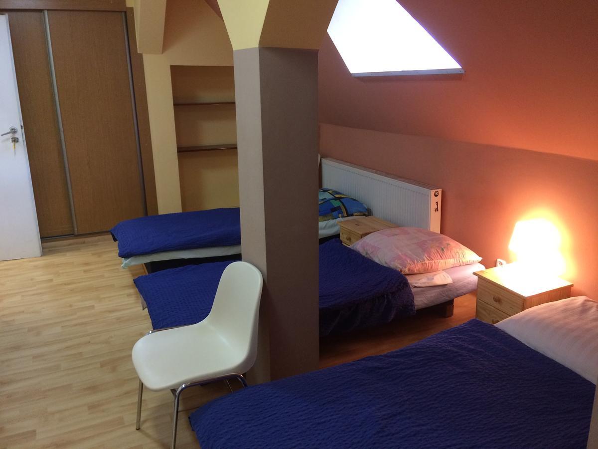 U Szermierzy Hostel Wroclaw Ngoại thất bức ảnh