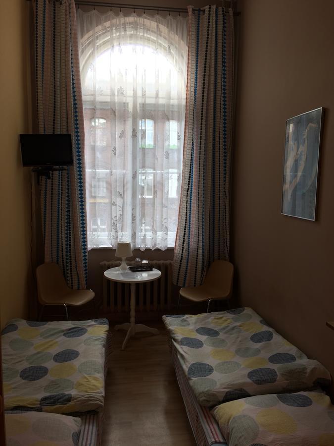 U Szermierzy Hostel Wroclaw Ngoại thất bức ảnh